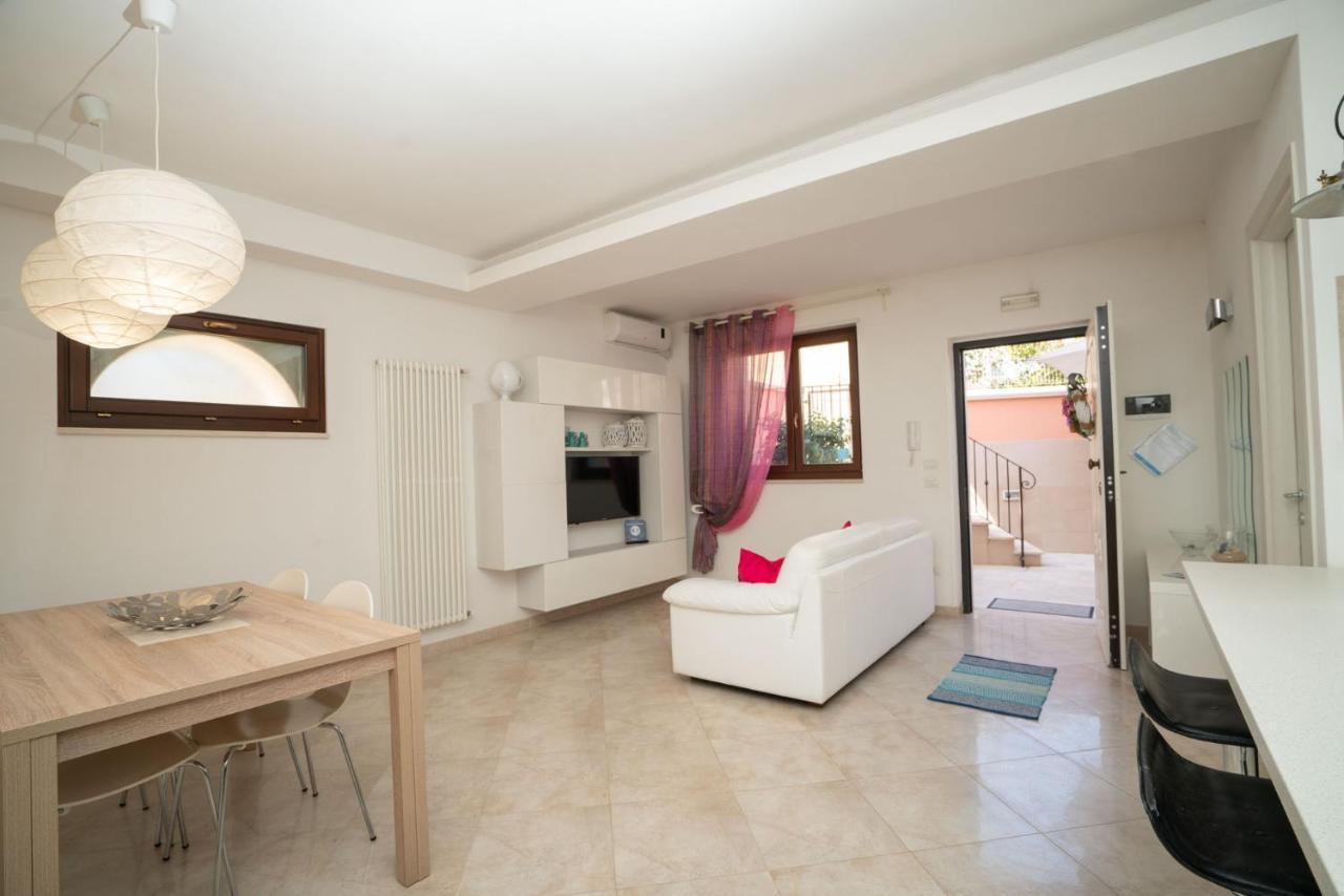 La Casetta Di Chiara B&B Polignano a Mare Bagian luar foto