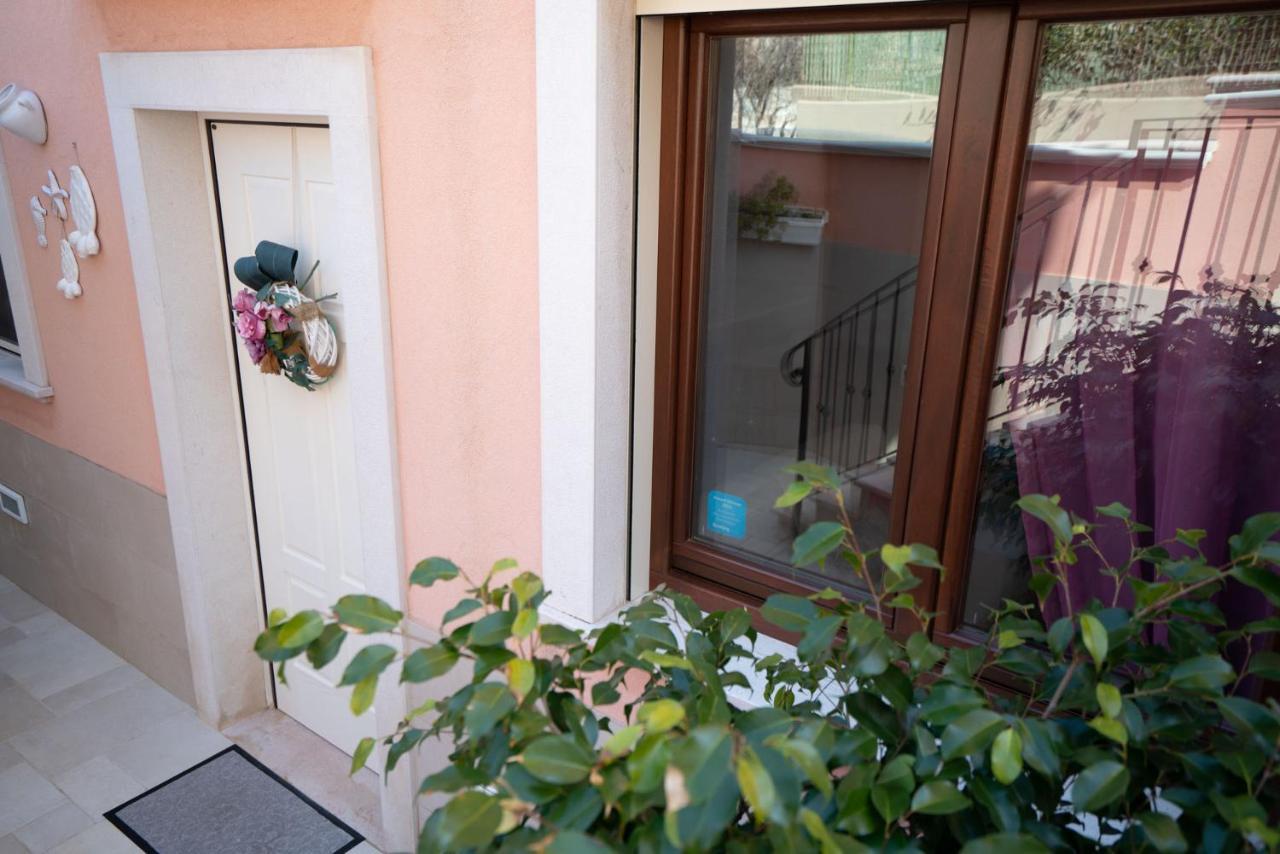 La Casetta Di Chiara B&B Polignano a Mare Bagian luar foto